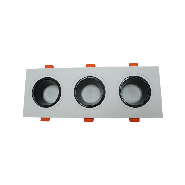107107-01-Anti-Glare Plastic -Square Triple Spotlight White/Black NEWPOWER