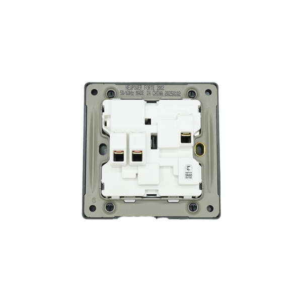 2002-02 Black 13A 3pin switched(double pole) socket 7*7  NEWPOWER Forte
