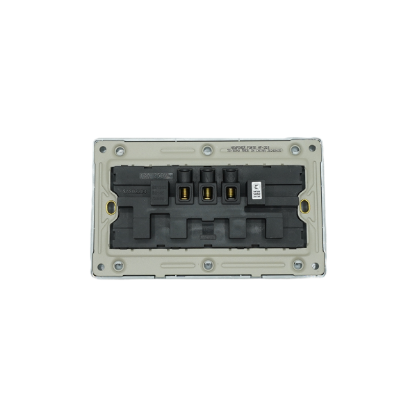 2201 -02  13A 3pin socket 7*14 grey color NEWPOWER Forte