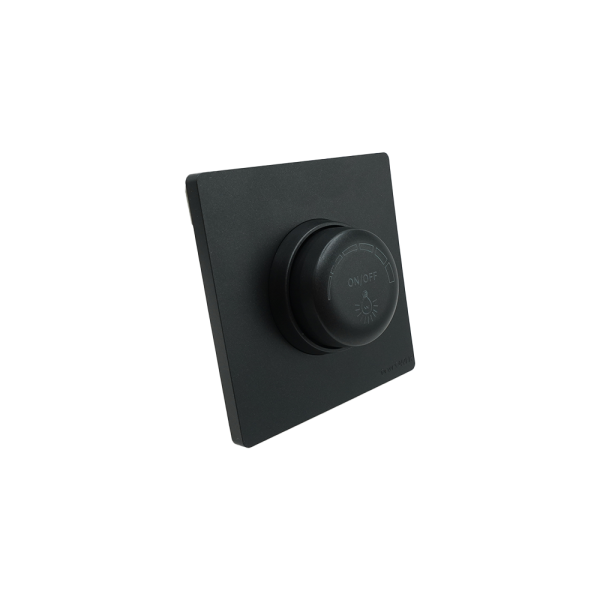3002-03  black dimmer switch 630w / 220v (Push on/off ) 7*7 NEWPOWER Forte