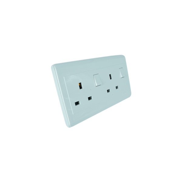 NP-303M -03 white Double 13A 3 pin switched(double pole) socket 7*14 NEWPOWER
