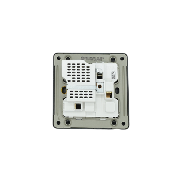 NPR2901 -02  black  13A 3pin socket with type C NEWPOWER