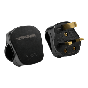 109040 - 13A Plug with Fuse Black – NEWPOWER